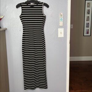 See you Monday Black and White Striped Sleeveless fitted Dress size M